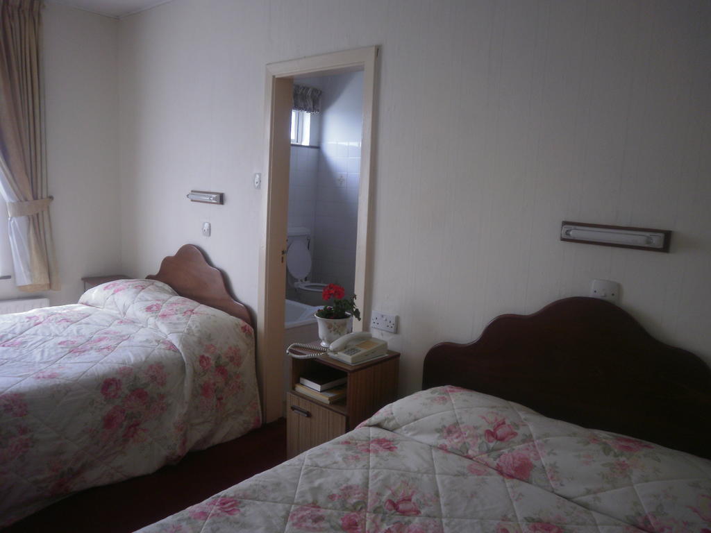 Sancta Maria Hotel Lahinch Room photo
